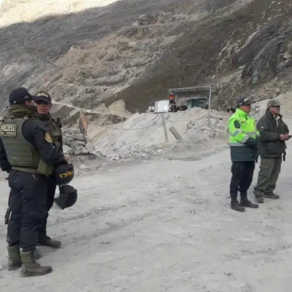 Fiscalía realiza toma de muestras por presunta minería ilegal en la comunidad de Vicos, Áncash