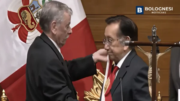José María Balcázar tras ser elegido presidente interino del Perú por el Congreso