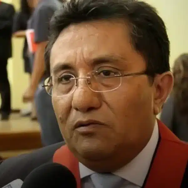 Tribunal Constitucional ordena reposición del juez del Santa tras anular destitución impuesta por la JNJ