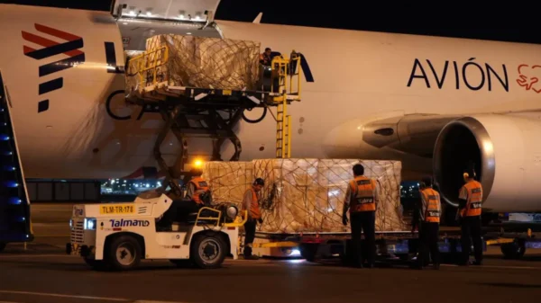 Perú recibe vacunas influenza 2026 y asegura 8,2 millones de dosis a través del Minsa