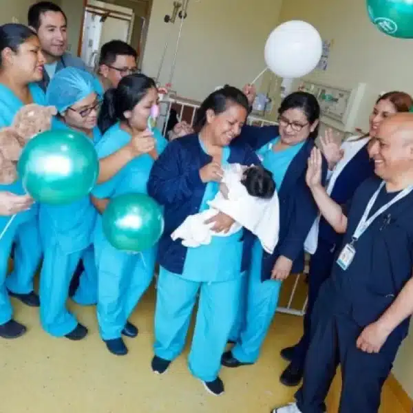 Bebé maltratada de Áncash se recupera tras permanecer en UCI en Lima