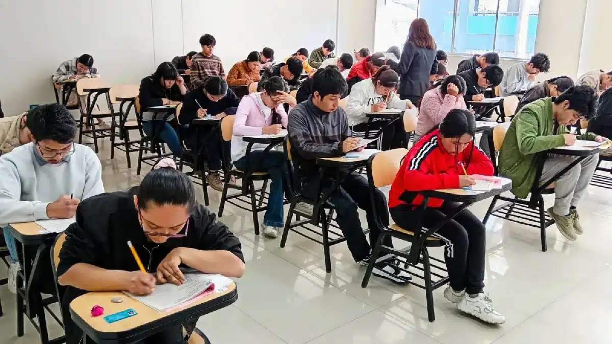 Postulantes rinden examen de admisión Unasam 2026 en Huaraz región Áncash