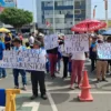 Comuneros de Pampas protestan frente a la Corte Superior del Santa en Chimbote, Áncash