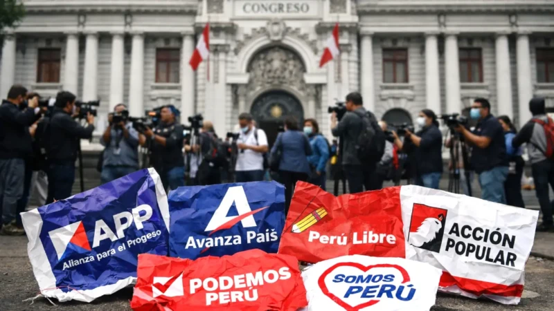 Partidos fuera del Congreso en Perú 2026 tras resultados que dejan a APP y Perú Libre sin representación