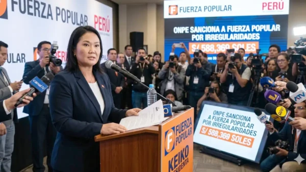 Keiko Fujimori durante actividad política tras sanción de la ONPE a Fuerza Popular por uso irregular de dinero público