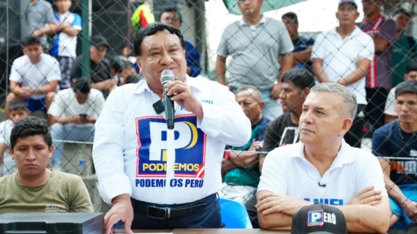 Congresistas de Podemos Perú tras la desintegración de la bancada rumbo a la desaparición del partido en 2027.