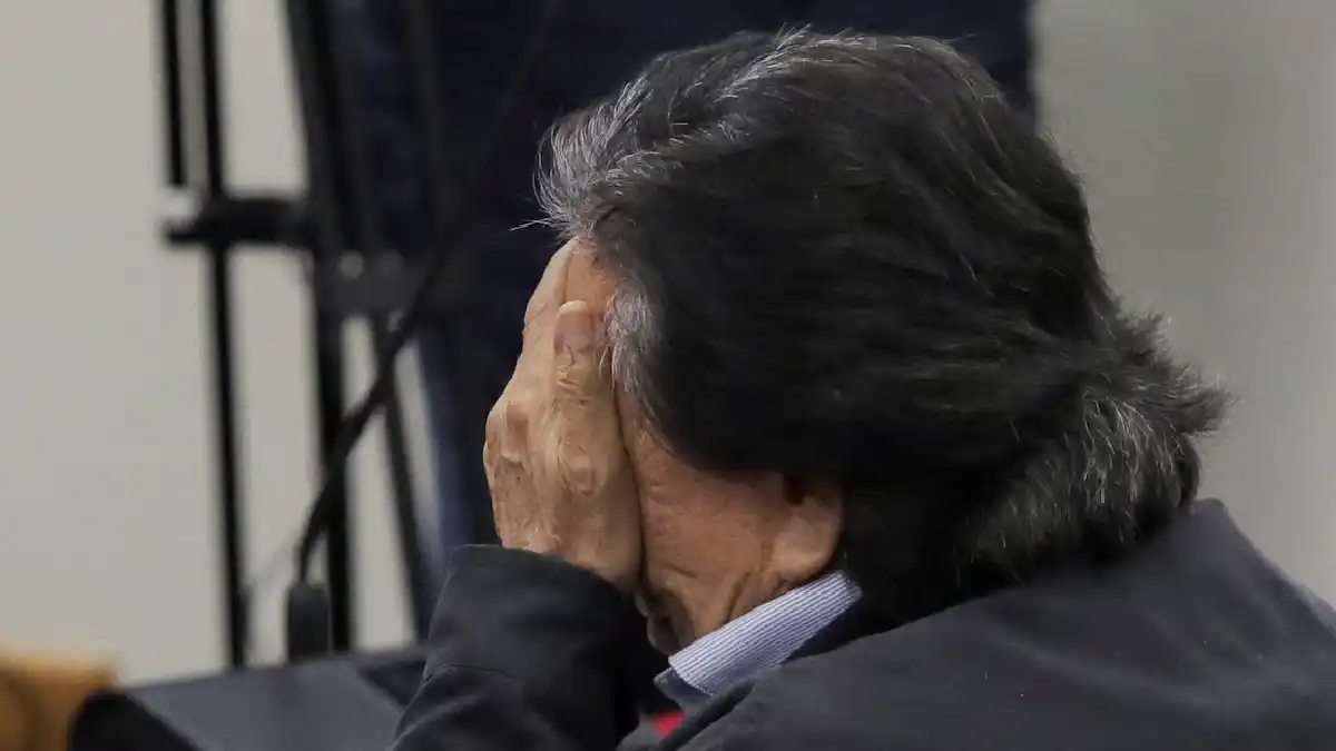 Alejandro Toledo en el penal Barbadillo mientras su abogado solicita arresto domiciliario por su delicado estado de salud
