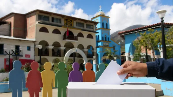 Ciudadanos participan simbólicamente en una jornada electoral en Pallasca durante la contienda por la alcaldía provincial y distrital en las ERM-2026.