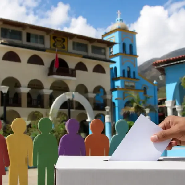 Ciudadanos participan simbólicamente en una jornada electoral en Pallasca durante la contienda por la alcaldía provincial y distrital en las ERM-2026.