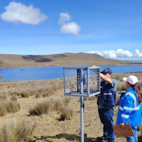 Especialistas verifican acciones de conservación de fuentes de agua en Pallasca como parte de los Merese hídricos en Áncash.