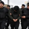 Policías involucrados en delitos generan crisis de confianza ciudadana en Perú.
