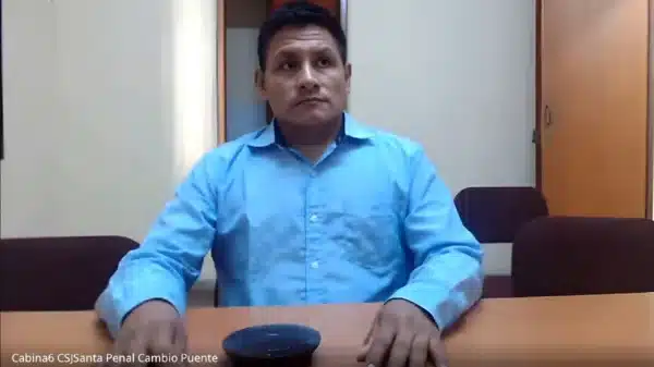 Músico abusador de Corongo escuchando la lectura de su condena