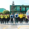 Composición con alumnos de la PNP y en un círculo el rostro del estudiante agresor sancionado en Chimbote.