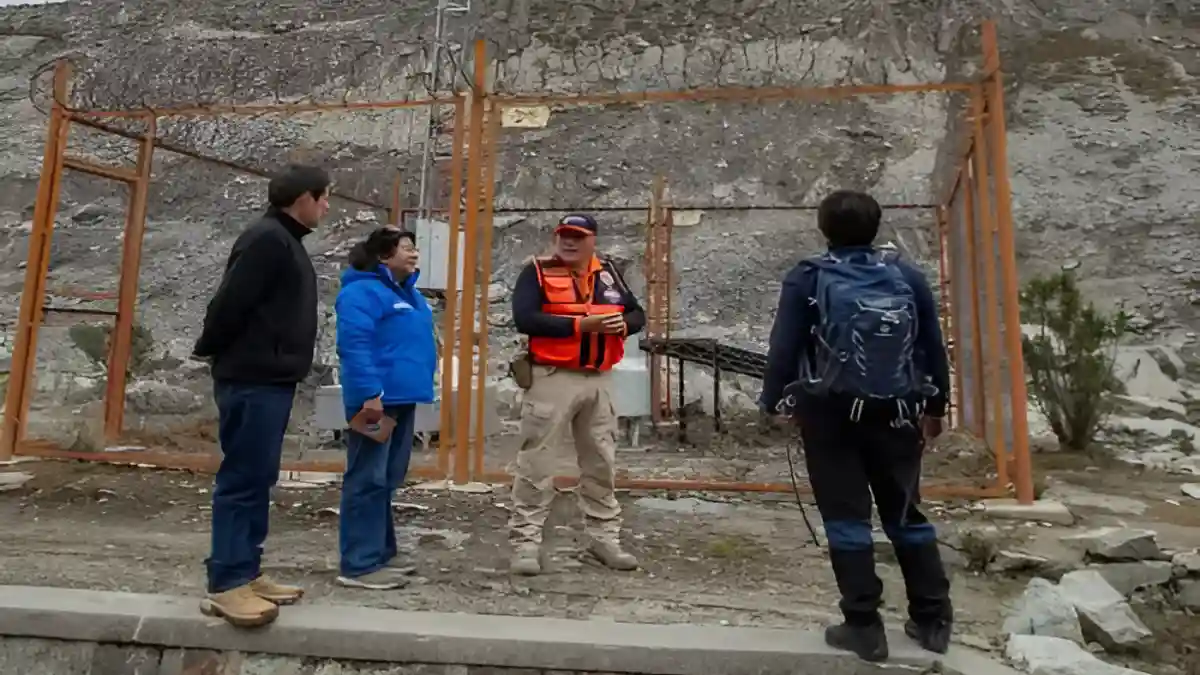 Personal del IGP, Inaigem e Indeci coordinan la implementación del sistema de alerta ante huaicos en Áncash.