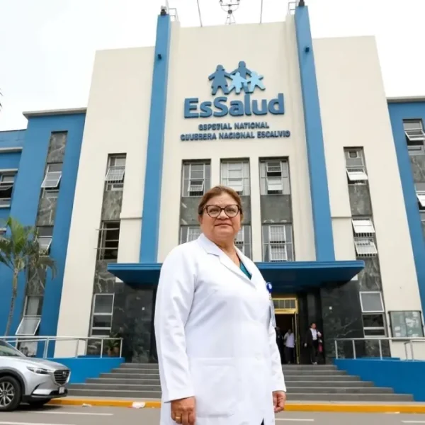 Zulema Tomás asume EsSalud tras ser confirmada por el Gobierno en la presidencia ejecutiva.