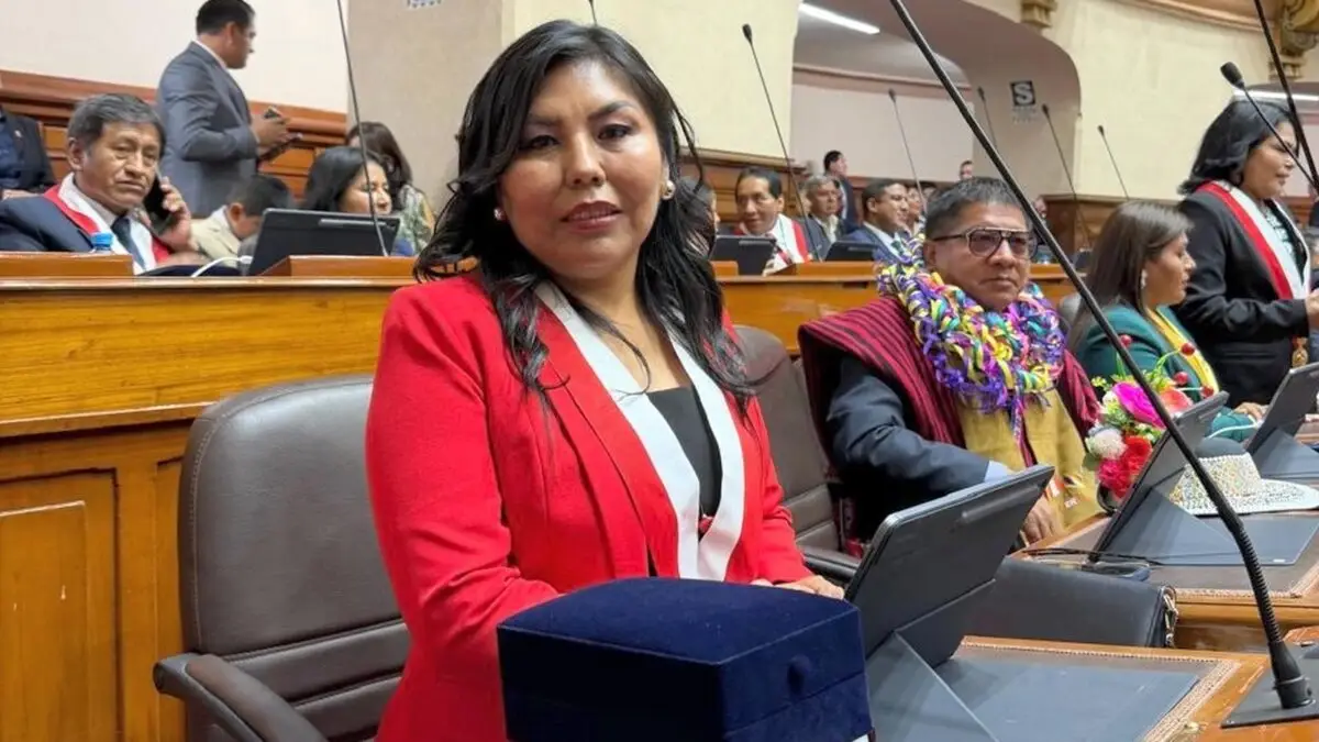 Diputada Graciela Chipana enfrentando juicio por discriminación agravada a un niño con autismo en Moquegua.